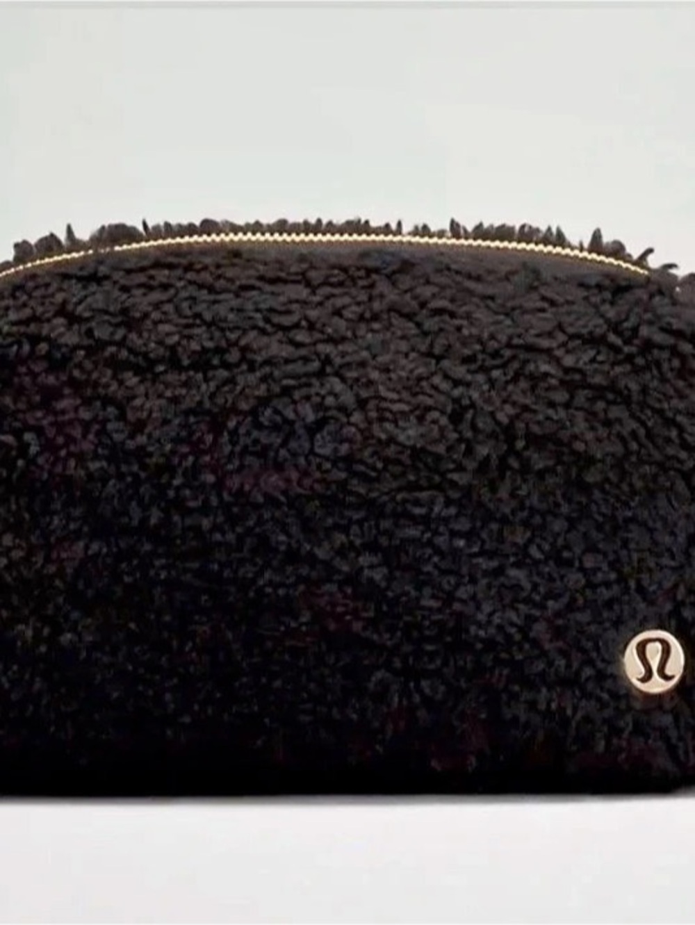 lululemon Black Sherpa Belt Bag Like New
